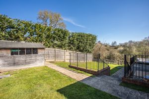 Photo 25- click for photo gallery